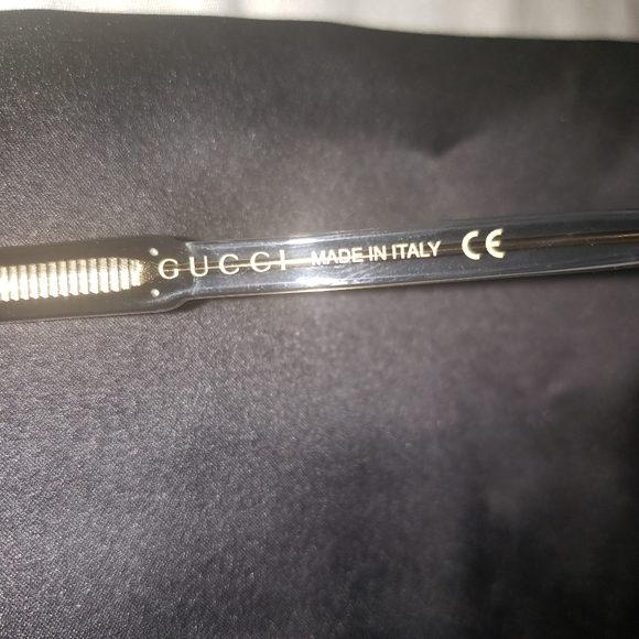 GUCCI OVERSIZED SUNGLASSES - Picture 5 of 6